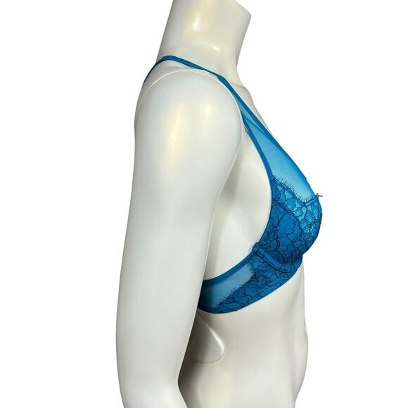 Victoria's Secret Blue Lace Strappy cross back Bra 32B - Picture 4 of 10